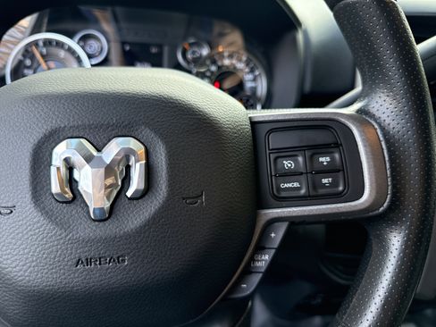 Used 2019 RAM 3500 Tradesman w/ Chrome Appearance Group image 27