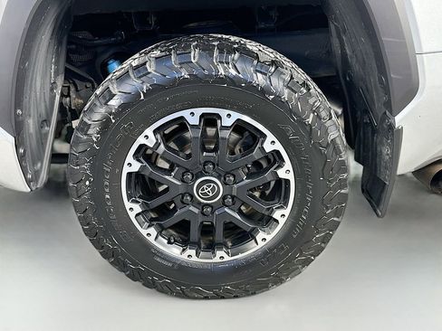 Used 2022 Toyota Tundra SR5 w/ TRD Off-Road Package AWD/4WD image 34