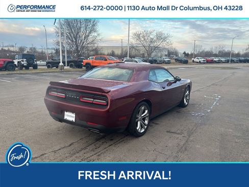 Used 2022 Dodge Challenger R/T image 4