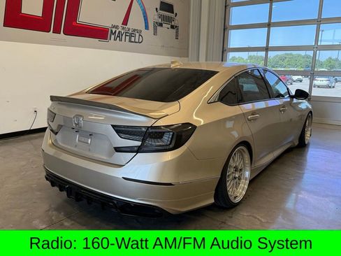 Used 2018 Honda Accord LX image 2