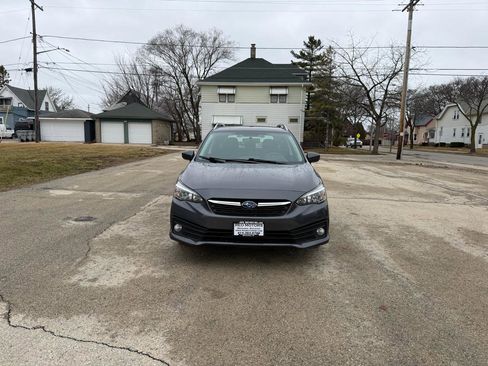 Used 2020 Subaru Impreza 2.0i Premium image 2