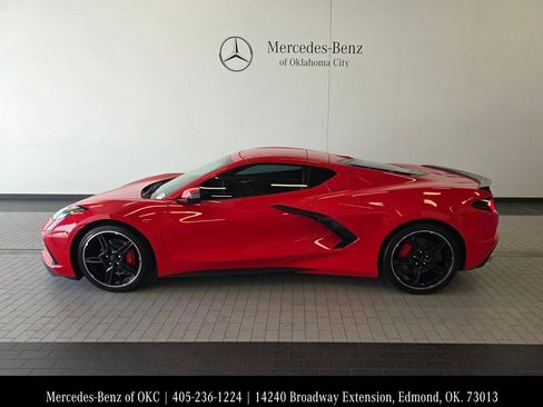 Used 2024 Chevrolet Corvette Stingray Preferred Cpe w/ 2LT image 5