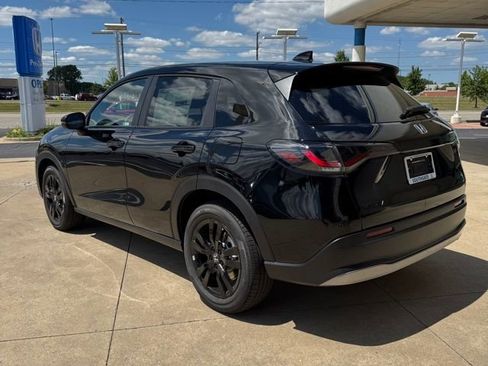 New 2026 Honda HR-V Sport image 5