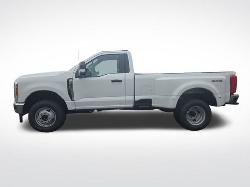 New 2026 Ford F350 XLT AWD/4WD image 2