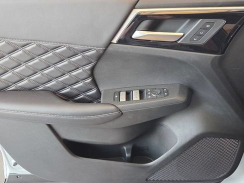 New 2026 Nissan Rogue Platinum AWD/4WD image 28