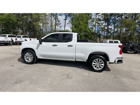 Certified 2022 Chevrolet Silverado 1500 Custom image 6