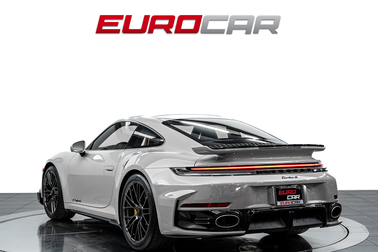 Used 2026 Porsche 911 Turbo S AWD/4WD image 3