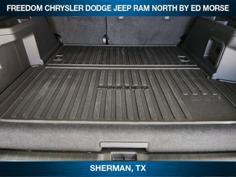 Used 2025 Toyota 4Runner Trailhunter image 26