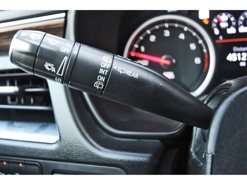 Used 2021 Chevrolet Tahoe High Country w/ Premium Package image 17