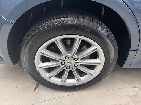 Used 2019 Ford Flex Limited image 16