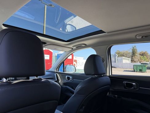 New 2026 Kia Sorento SX image 16