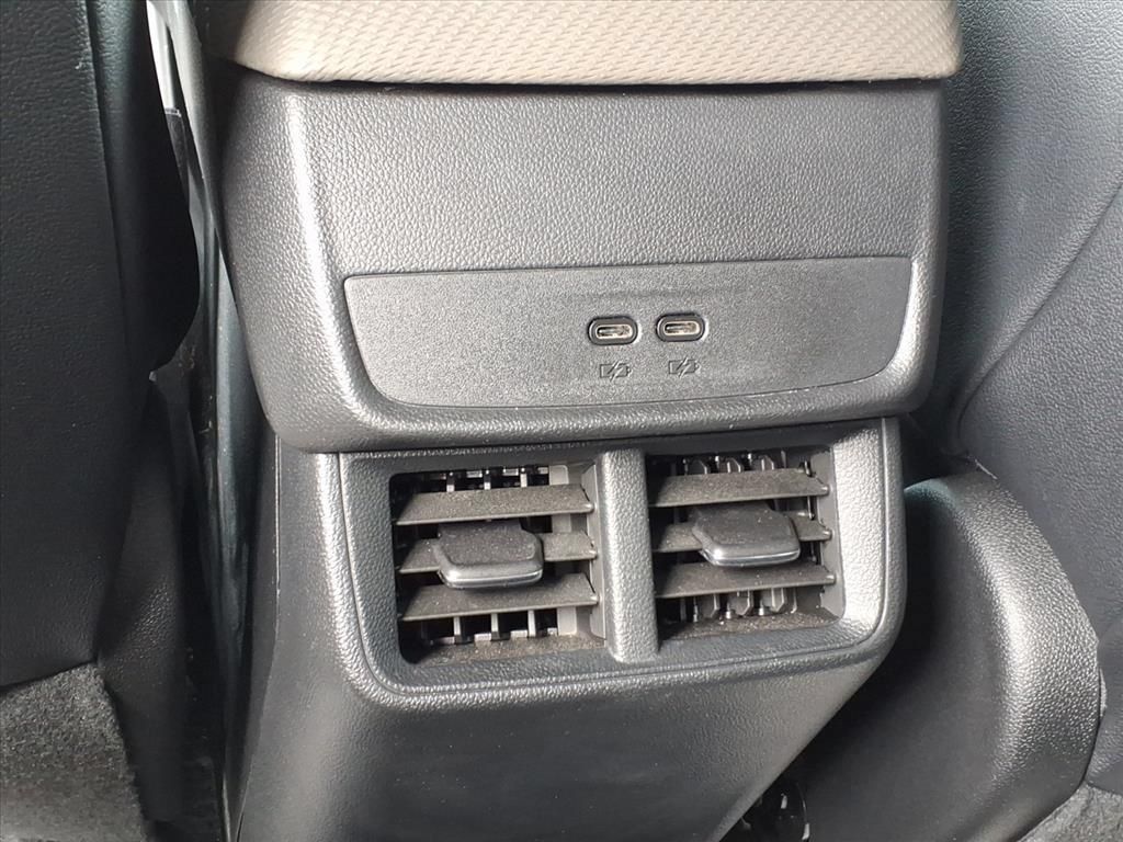 Used 2025 Chevrolet Equinox LT w/ Convenience Package II FWD image 14
