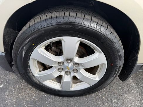 Used 2016 Chevrolet Traverse LT w/ Style and Technology Package image 21