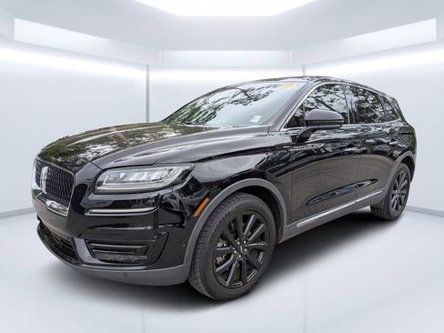 Used 2020 Lincoln Nautilus Reserve w/ Equipment Group 201A AWD/4WD image 7