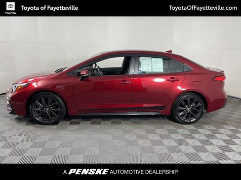 Certified 2025 Toyota Corolla SE image 2