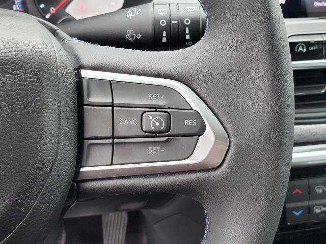Certified 2022 Jeep Compass Latitude AWD/4WD image 11