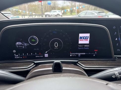 Used 2022 Cadillac Escalade Sport AWD/4WD image 35