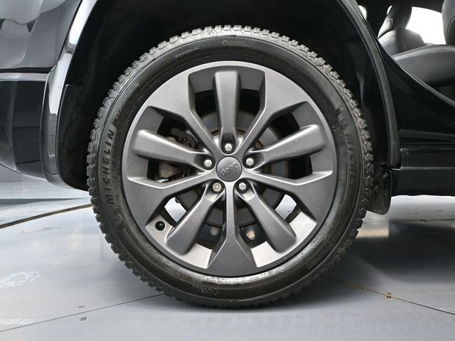 Used 2020 Jeep Cherokee High Altitude AWD/4WD image 11