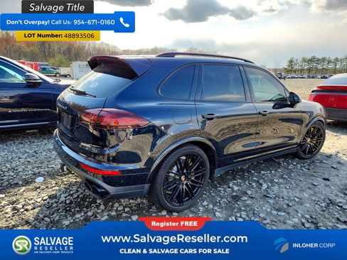 Used 2016 Porsche Cayenne image 4
