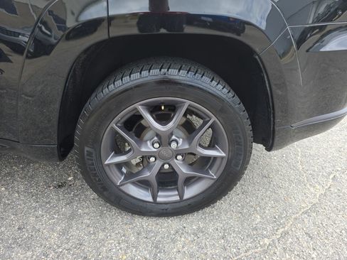 Used 2020 Jeep Grand Cherokee Limited X image 32