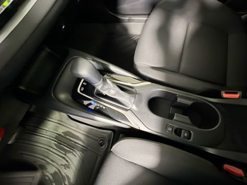 Used 2024 Toyota Corolla LE image 24