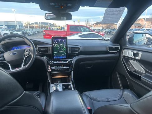 Used 2022 Ford Explorer ST w/ Equipment Group 401A image 13