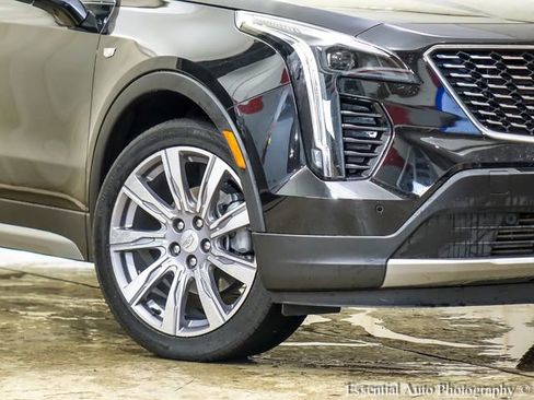 Certified 2021 Cadillac XT4 Premium Luxury AWD/4WD image 4