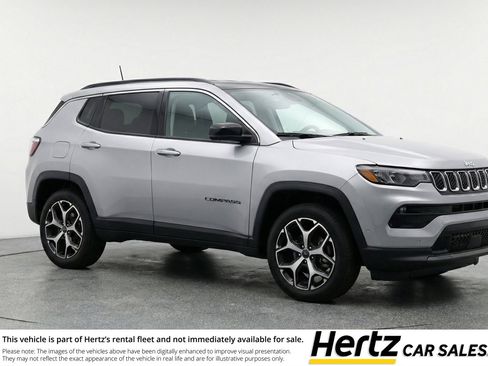 Used 2025 Jeep Compass Limited AWD/4WD image 1