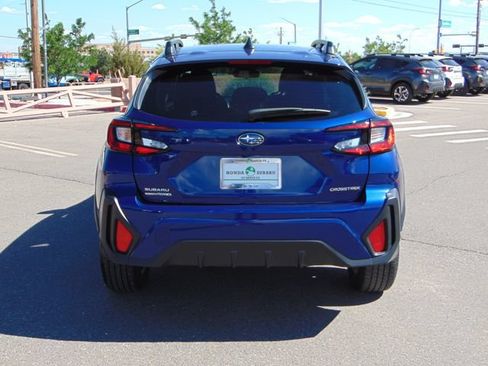 Certified 2025 Subaru Crosstrek 2.0i Premium AWD/4WD image 5
