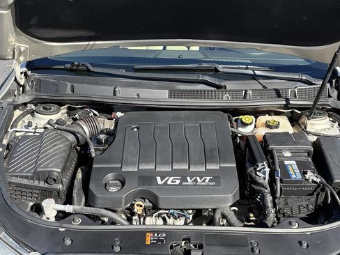 Used 2012 Buick LaCrosse Premium image 9