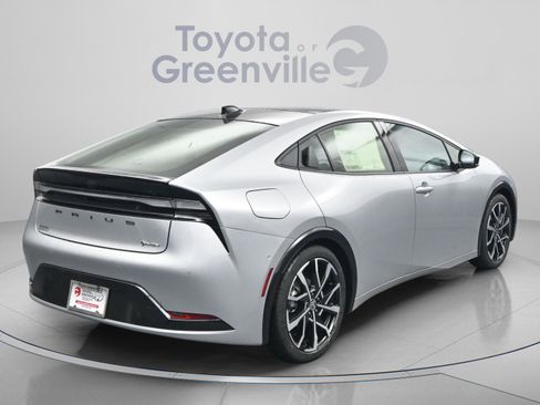 New 2026 Toyota Prius Plug-In Hybrid FWD image 14
