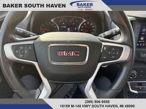 Used 2024 GMC Terrain SLE image 14