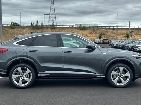 New 2025 Audi Q5 Premium Plus image 2