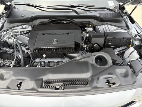 Certified 2026 Acura MDX FWD w/ Technology Package image 35