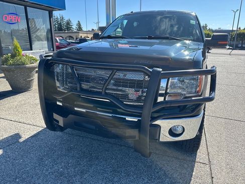 Used 2013 Ford F150 XLT w/ Luxury Equipment Group image 2