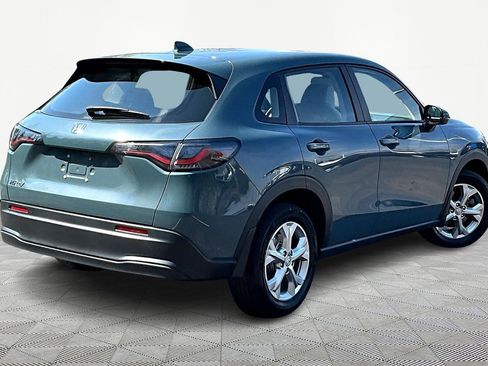 Used 2023 Honda HR-V LX image 7