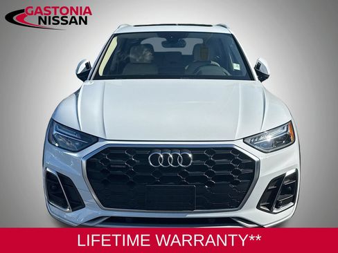Used 2022 Audi Q5 2.0T Premium AWD/4WD image 2