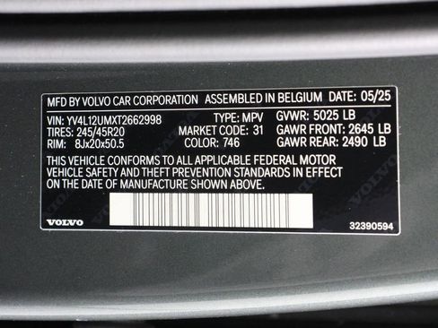 Certified 2026 Volvo XC40 B5 Ultra w/ Climate Package AWD/4WD image 16