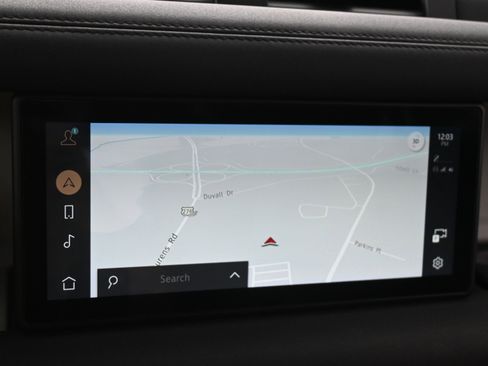 Used 2021 Land Rover Defender 110 SE image 15