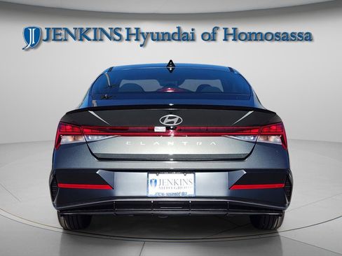 New 2026 Hyundai Elantra SEL Sport w/ Cargo Package image 4