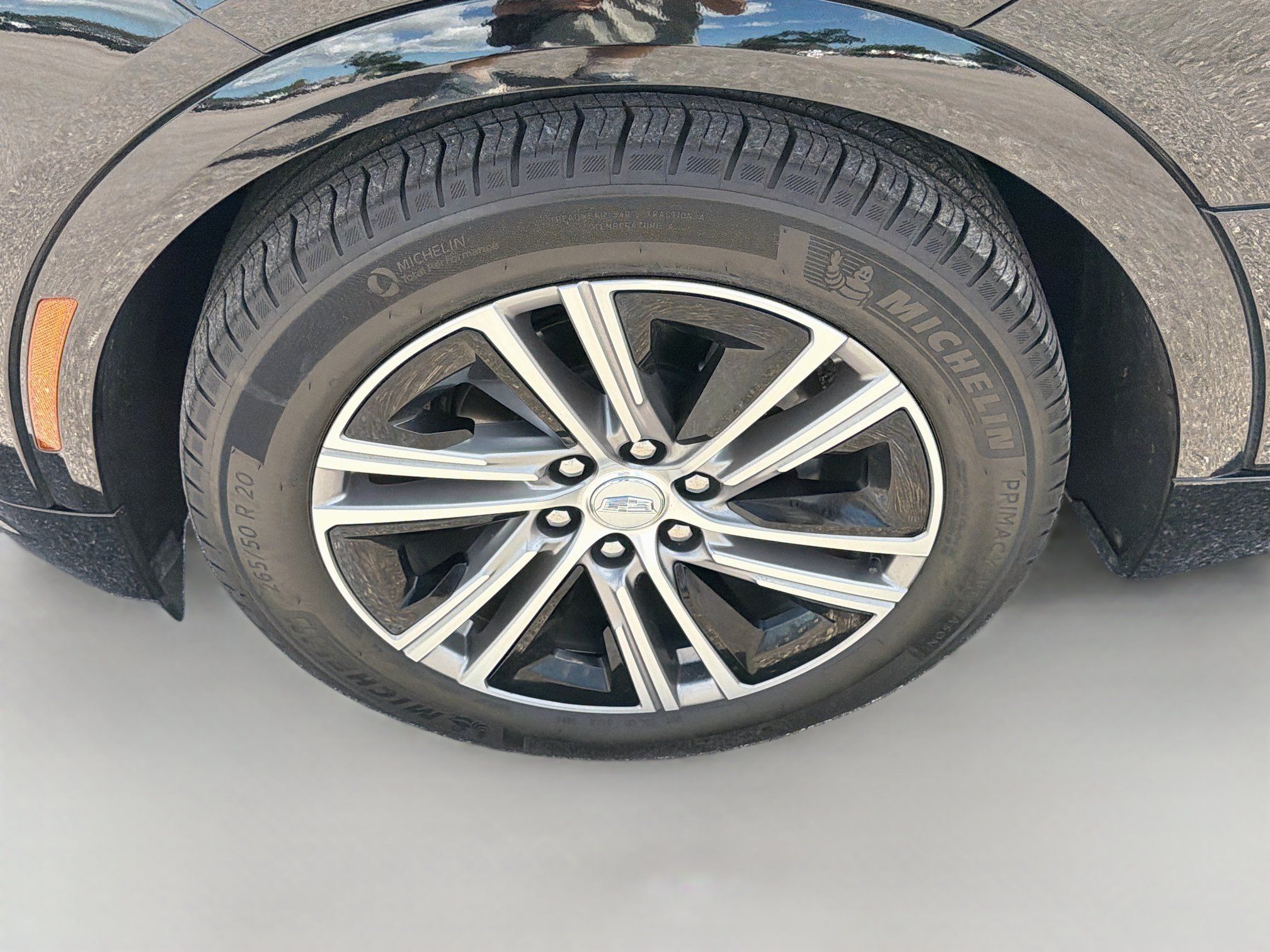 Used 2025 Cadillac Lyriq Luxury RWD image 41