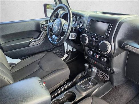 Used 2017 Jeep Wrangler Sport w/ Quick Order Package 24S AWD/4WD image 10