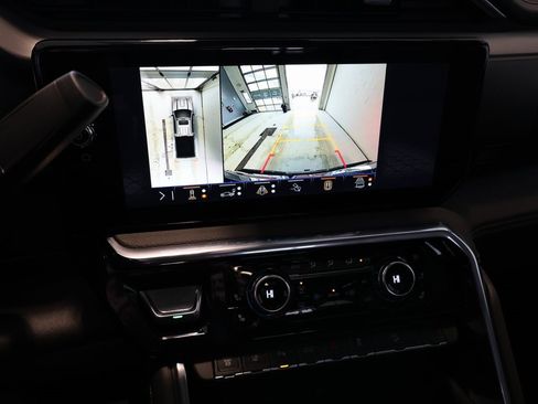 New 2026 GMC Sierra 3500 Denali w/ Denali Reserve Package image 23