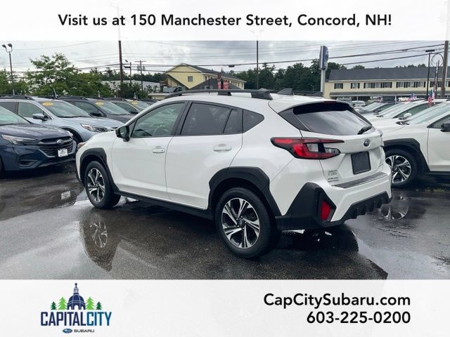 Used 2024 Subaru Crosstrek 2.0i Premium AWD/4WD image 4
