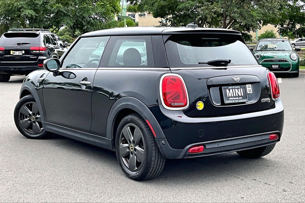 Used 2024 MINI Cooper SE FWD image 10