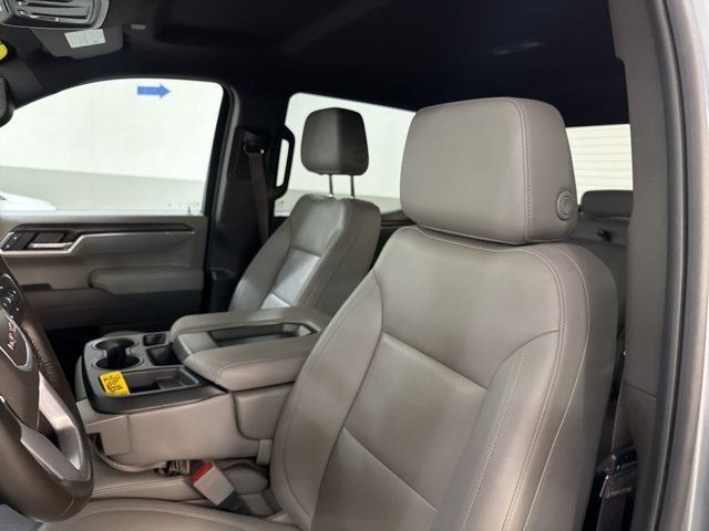 Used 2025 GMC Sierra 1500 SLT AWD/4WD image 5