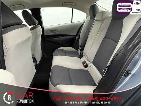 Used 2024 Toyota Corolla LE FWD image 26