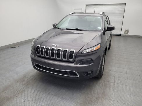 Used 2018 Jeep Cherokee Limited AWD/4WD image 15