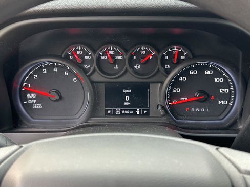 Used 2022 Chevrolet Silverado 1500 Custom image 12