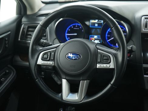 Used 2016 Subaru Outback 2.5i Limited image 16